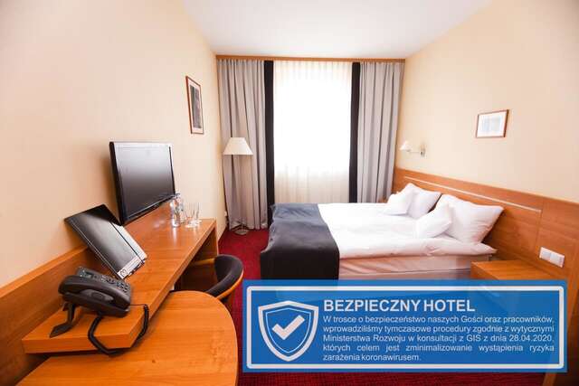 Отель Hotel Malinowski Business Гливице-3
